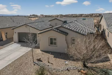7221 Aldan Dr NE, Rio Rancho, NM 87144