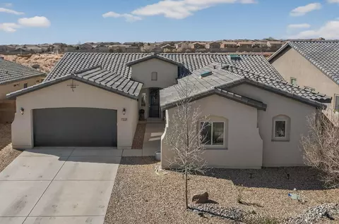 7221 Aldan Dr NE, Rio Rancho, NM 87144