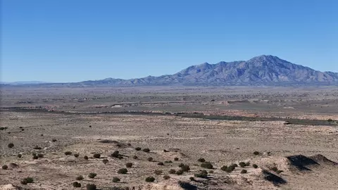 92 W Belen Grant, Bosque, NM 87006