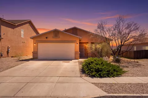 23 Tome Vista Dr, Los Lunas, NM 87031