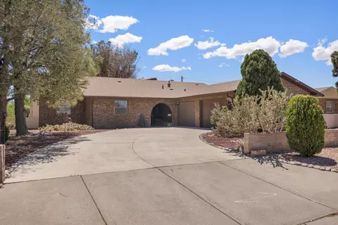 3106 May Cir SE, Rio Rancho, NM 87124