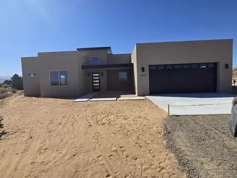 6704 Vatapa Rd NE, Rio Rancho, NM 87144