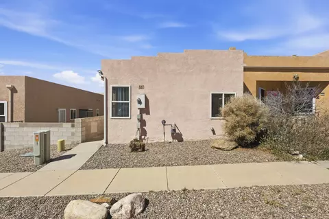 327 Kaylyn Dr SE, Albuquerque, NM 87123