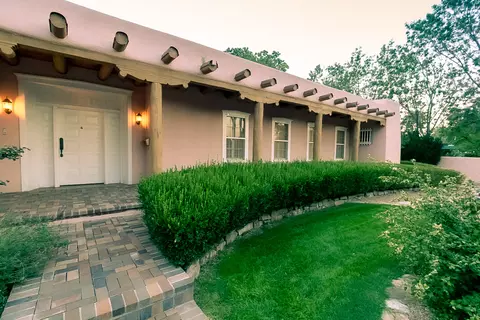 4200 Aspen Ave NE, Albuquerque, NM 87110
