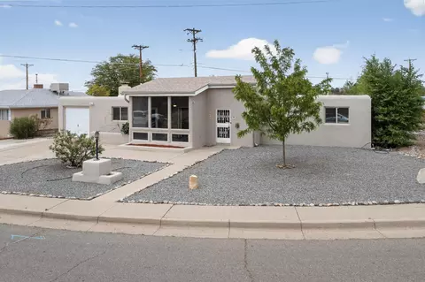 6311 Alta Monte Ave NE, Albuquerque, NM 87110