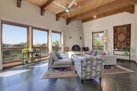 1219 Rockrose Rd NE, Albuquerque, NM 87122