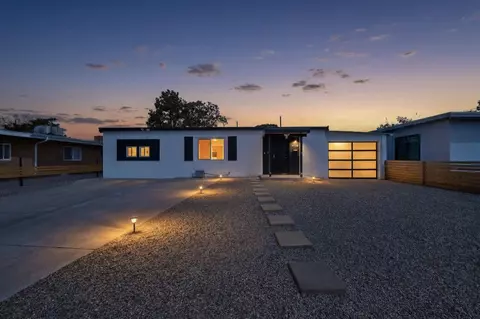 4913 Palo Duro Ave NE, Albuquerque, NM 87110