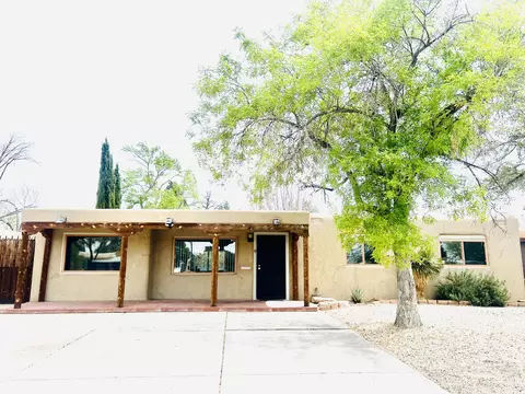 4717 Delamar Ave NE, Albuquerque, NM 87110