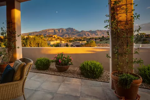 7 Anasazi Meadows Ct, Placitas, NM 87043