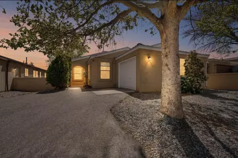 1348 Lil Ave NE, Rio Rancho, NM 87144