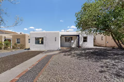 1318 Truman St SE, Albuquerque, NM 87108