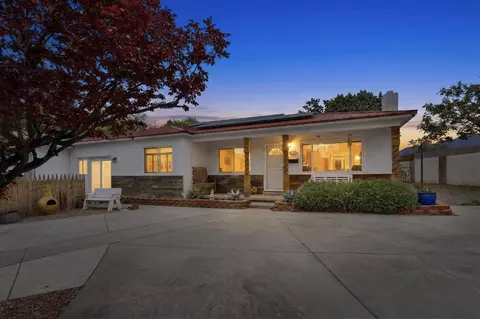 9600 Mesa Arriba Ct NE, Albuquerque, NM 87111