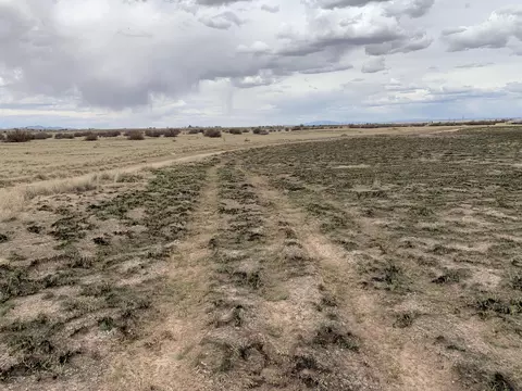 87 Parker Way, Moriarty, NM 87035