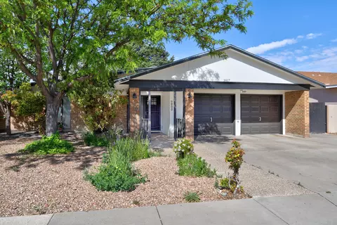 3917 Julie St NE, Albuquerque, NM 87110