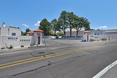 1355 Wagon Train Dr SE, Albuquerque, NM 87123