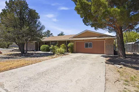 99 Logan St, Rio Communities, NM 87002