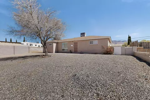 2312 Parsifal St NE, Albuquerque, NM 87112