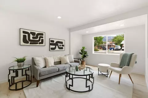 1201 Willys Knight Dr NE, Albuquerque, NM 87112