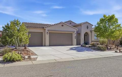 1827 Truchas Peak Trl NE, Rio Rancho, NM 87144