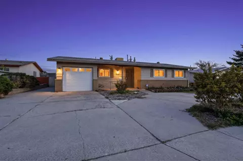 11624 Nambe Ave NE, Albuquerque, NM 87123