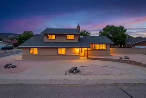 101 Green Ash Ct, Grants, NM 87020