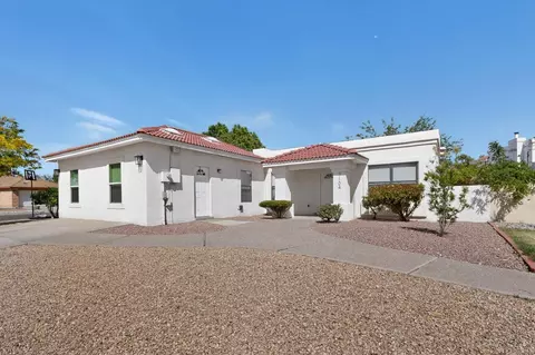 7104 Primrose Dr NW, Albuquerque, NM 87120