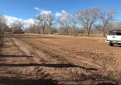 806 Gabaldon Rd, Belen, NM 87002