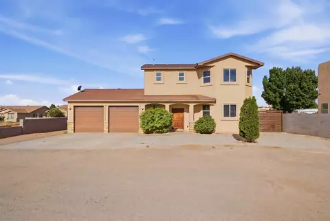 705 6th St NE, Rio Rancho, NM 87124