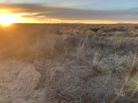 24 Otero, Moriarty, NM 87035 photo 3
