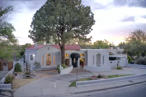 1606 Roma Ave NE, Albuquerque, NM 87106
