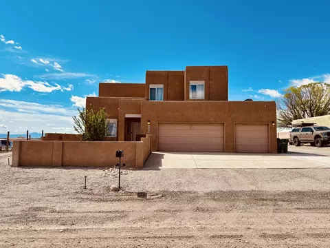 1742 17th Ave SE, Rio Rancho, NM 87124