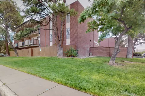 1100 Alvarado Dr SE, Albuquerque, NM 87108
