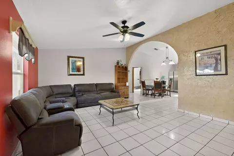 7605 Purple Cone Rd SW, Albuquerque, NM 87121