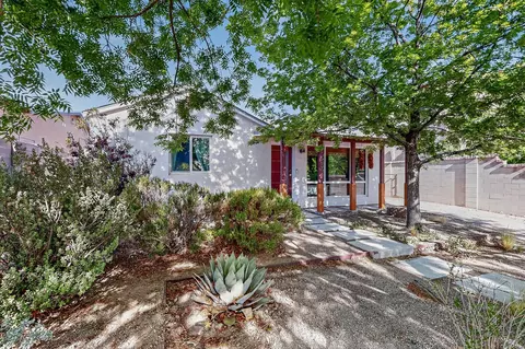 517 Montclaire Dr SE, Albuquerque, NM 87108