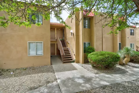 911 Country Club Dr SE #E, Rio Rancho, NM 87124
