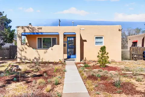 1209 Princeton Dr SE, Albuquerque, NM 87106