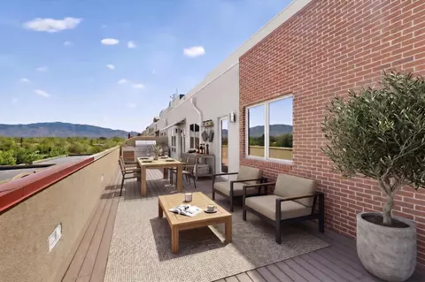 3339 Central Ave NE #303, Albuquerque, NM 87106