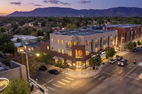 3339 Central Ave NE #303, Albuquerque, NM 87106