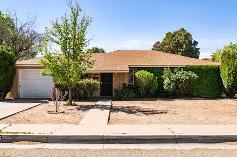 5906 Princess Jeanne Ave NE, Albuquerque, NM 87110