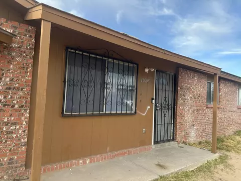10005 Pilar Ave SW, Albuquerque, NM 87121