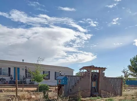 585 Angel Rd, Corrales, NM 87048