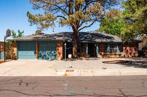 4716 Sherwood St NE, Albuquerque, NM 87109