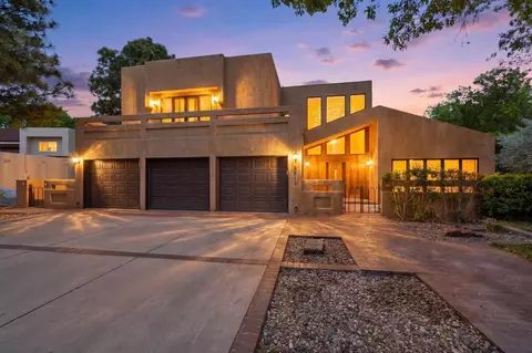 9515 Augusta Ave NE, Albuquerque, NM 87111