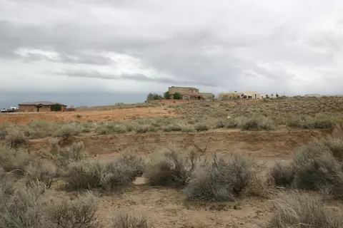 914 Colorado Mountain Rd NE, Rio Rancho, NM 87124