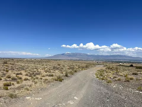 Scenic Road Nw, Albuquerque, NM 87120