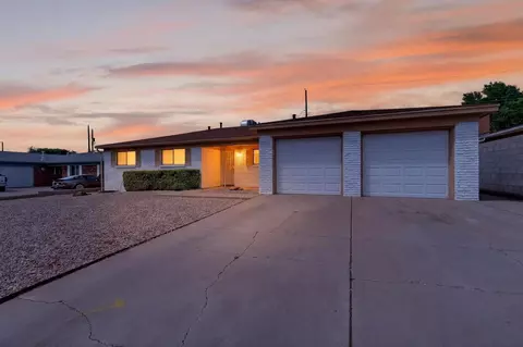 9429 Dona Marguerita Ave NE, Albuquerque, NM 87111