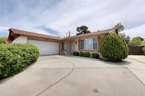 6908 Beck Dr NE, Albuquerque, NM 87109