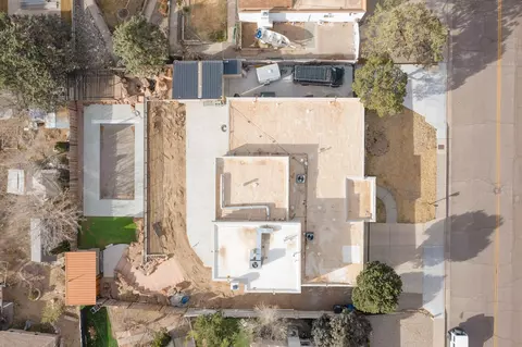 3105 Camino De La Sierra Ln NE, Albuquerque, NM 87111