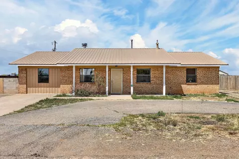 215 Holiday St, Moriarty, NM 87035