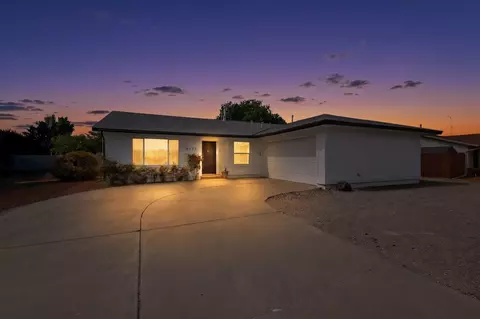 8132 Eddy Ave NE, Albuquerque, NM 87109